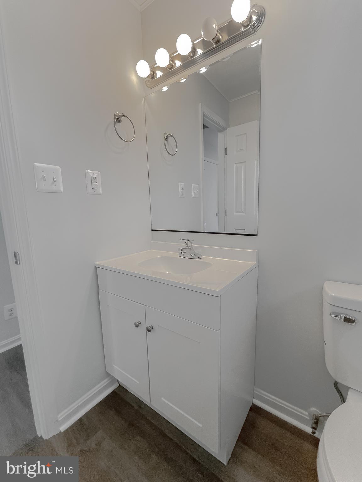 BAREFOOT ACRES - Residential