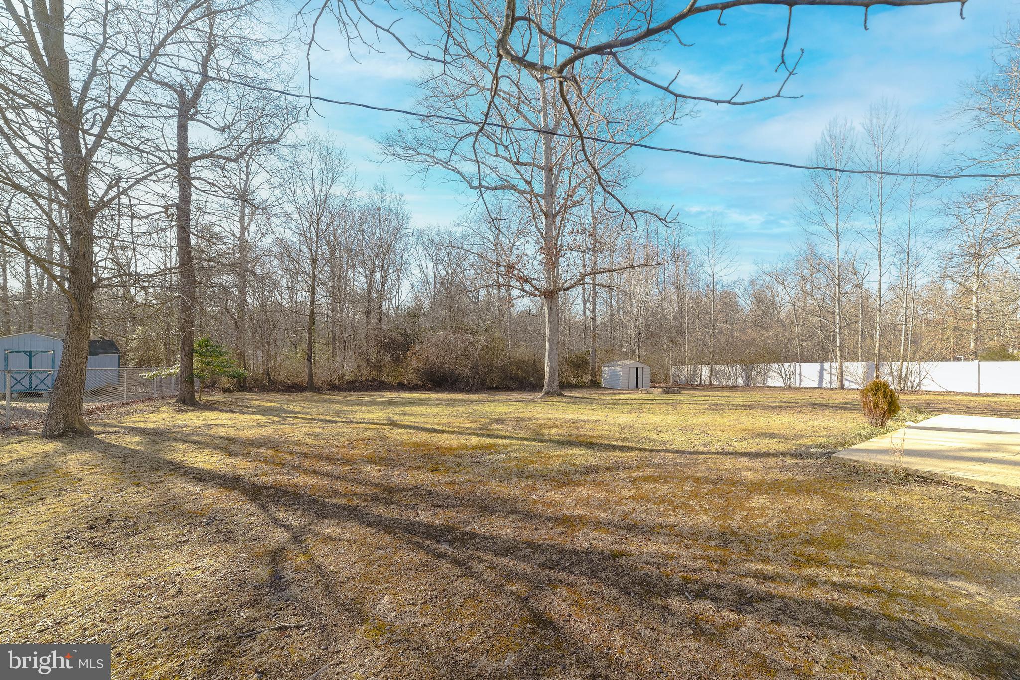 BAREFOOT ACRES - Residential