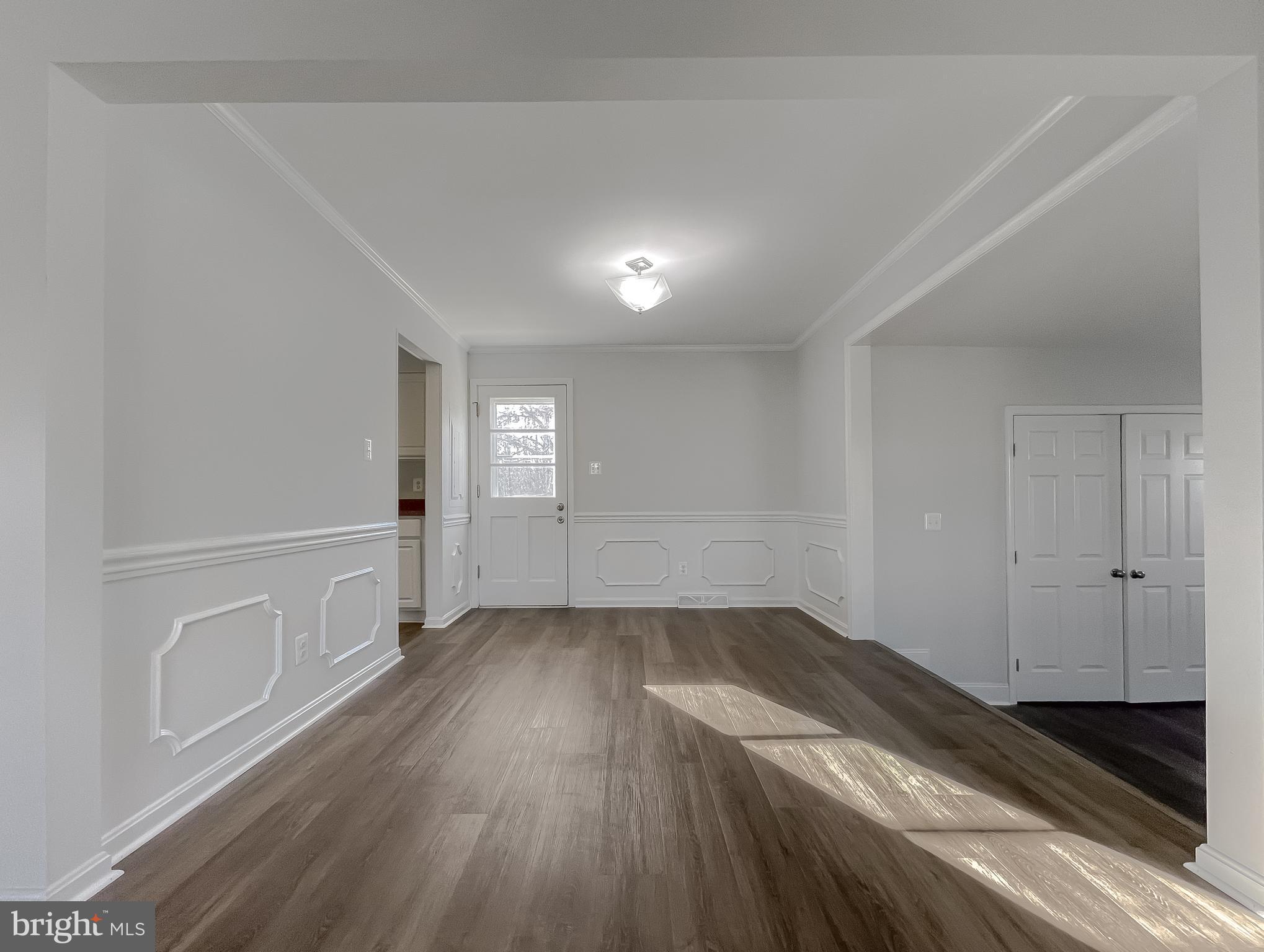 BAREFOOT ACRES - Residential