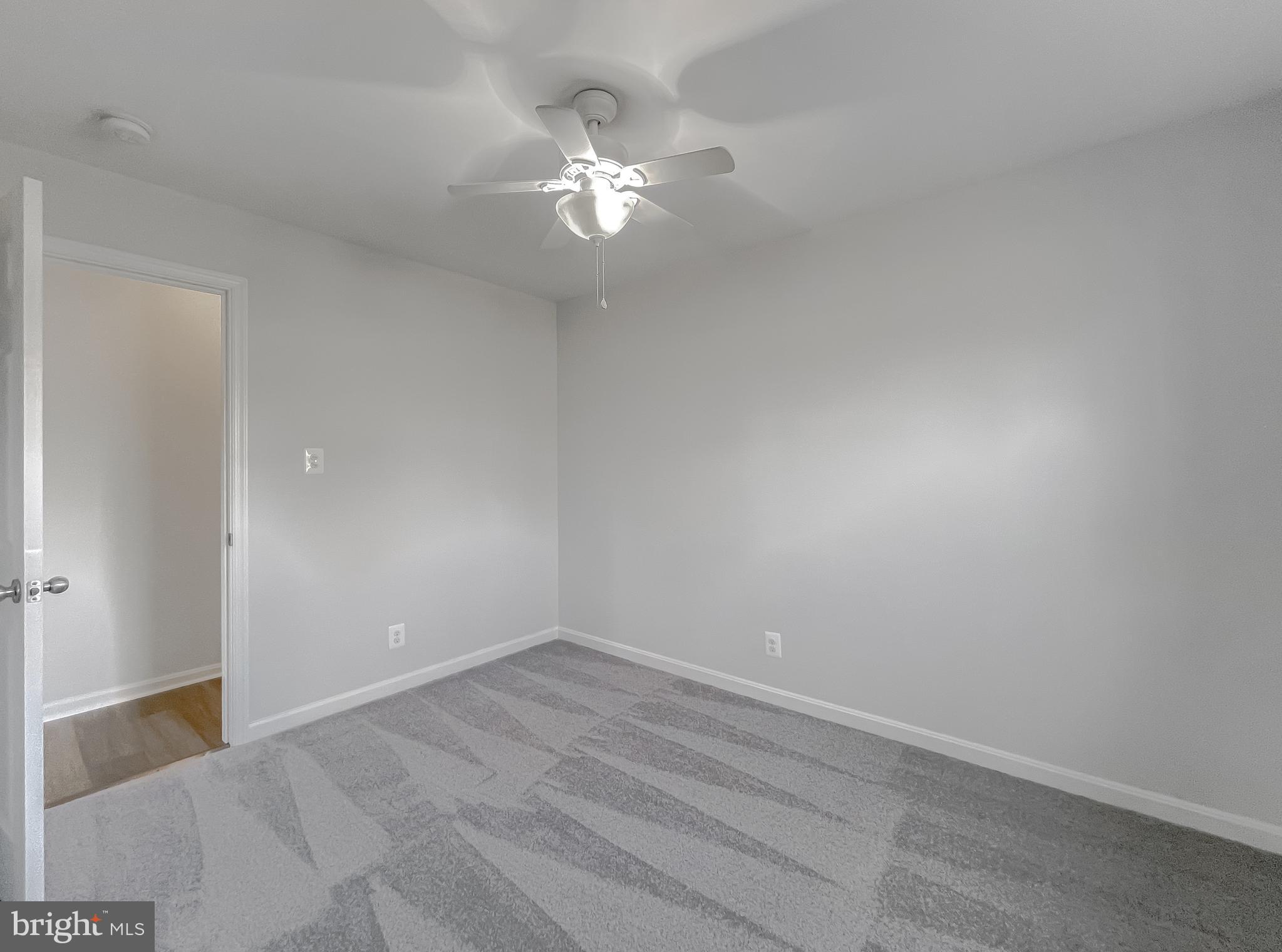 BAREFOOT ACRES - Residential