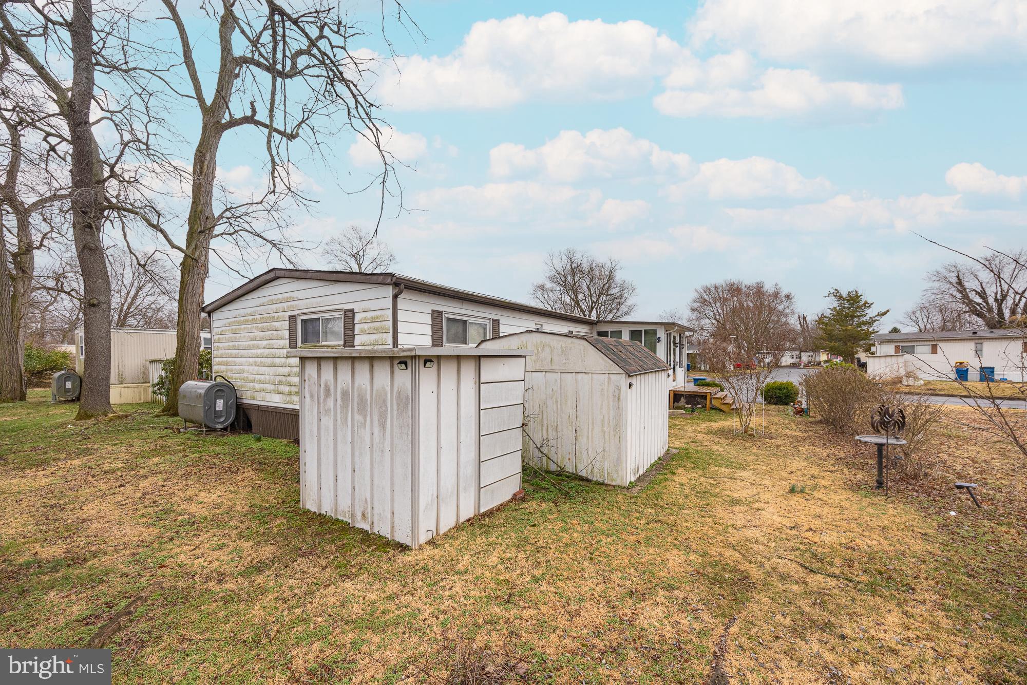 PENNWOOD CROSSING - Residential