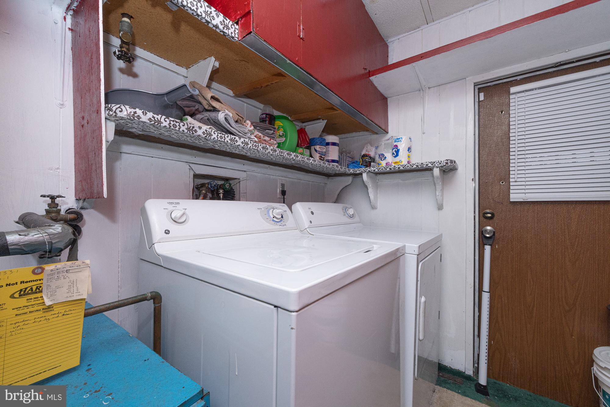 PENNWOOD CROSSING - Residential