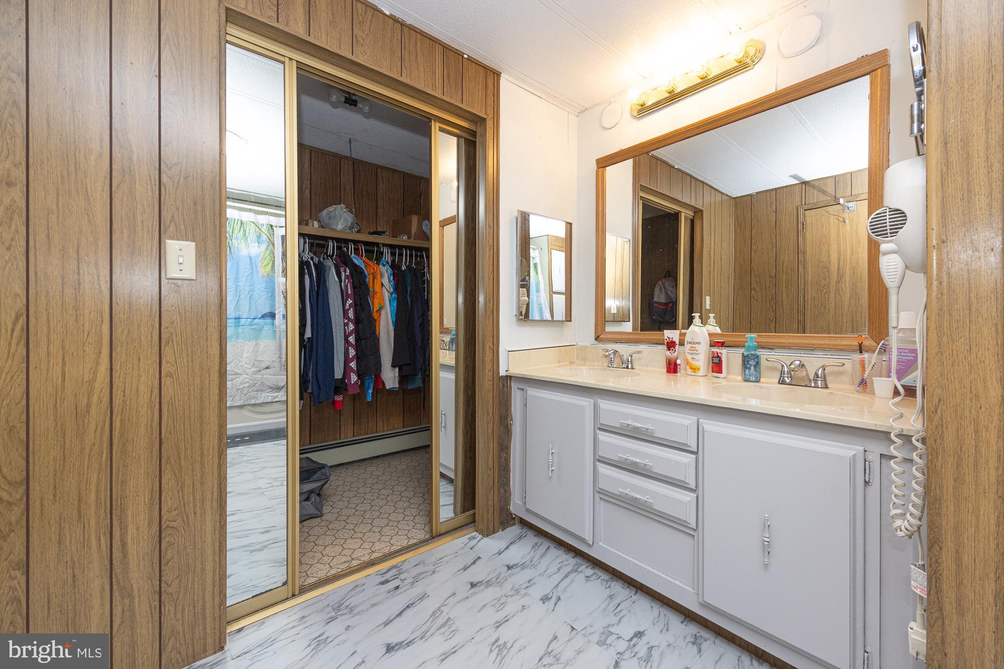 PENNWOOD CROSSING - Residential