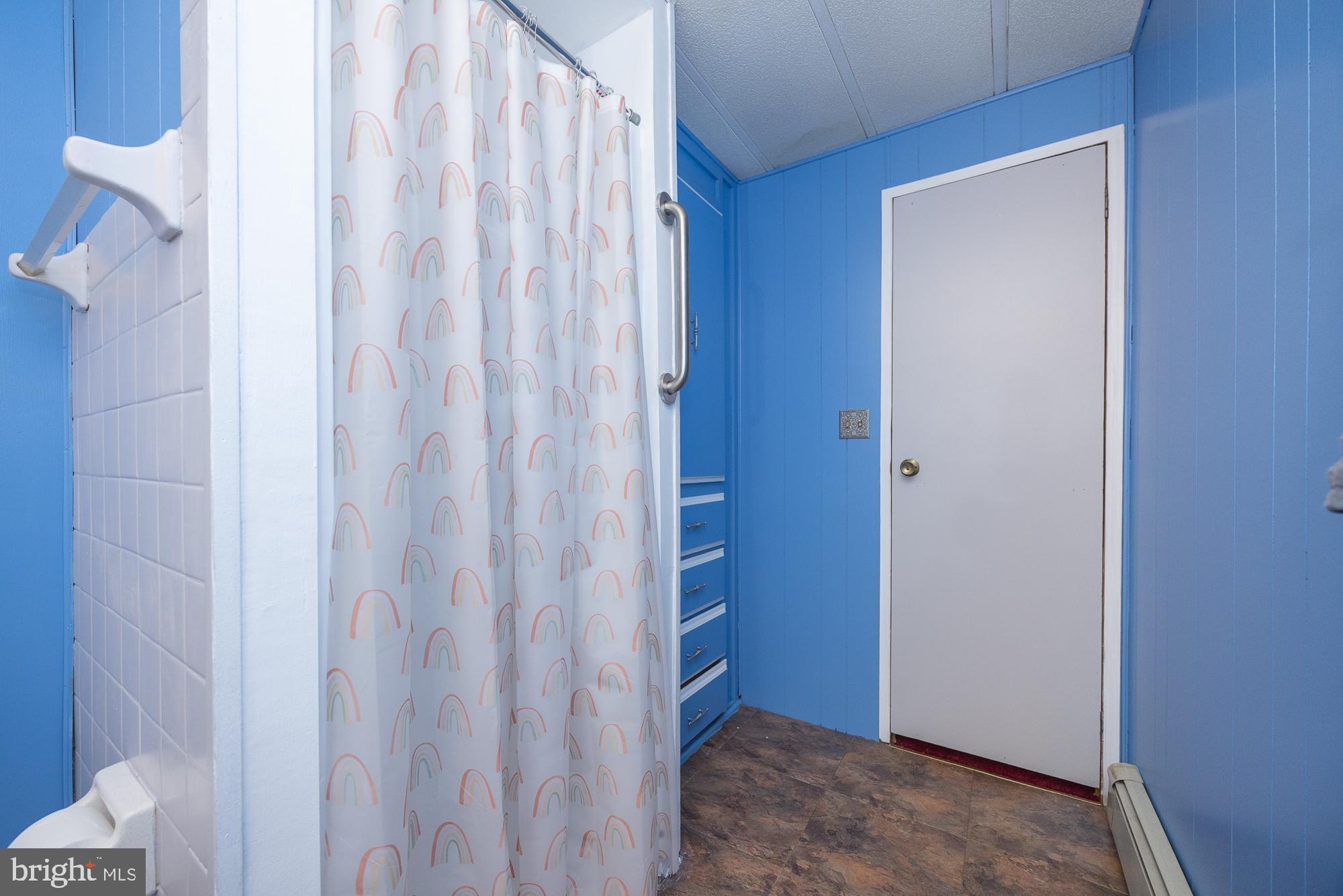 PENNWOOD CROSSING - Residential