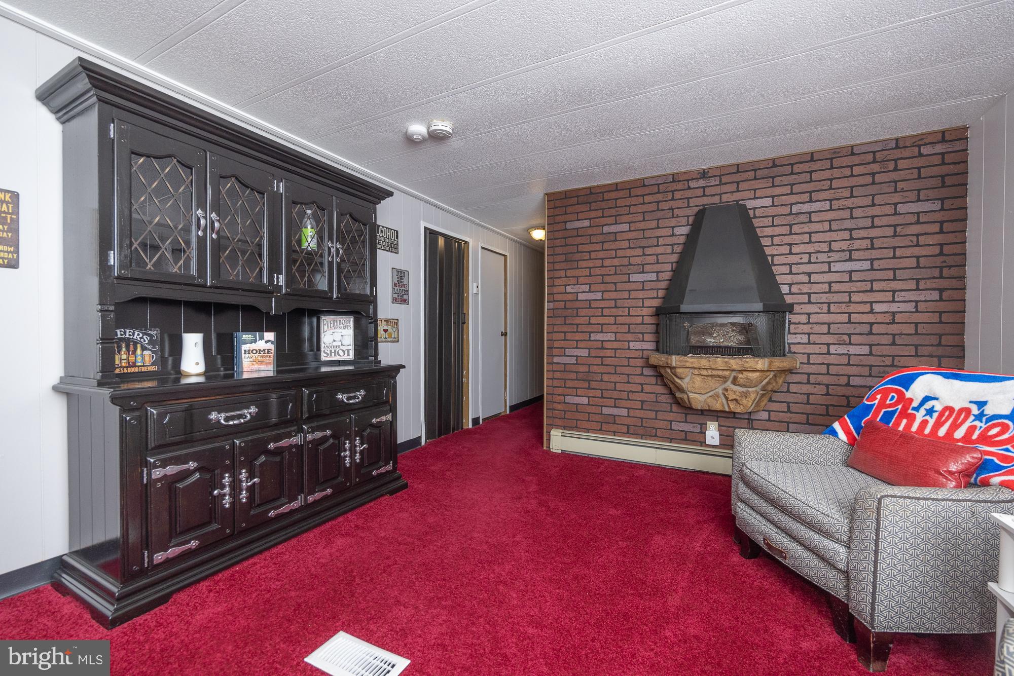 PENNWOOD CROSSING - Residential