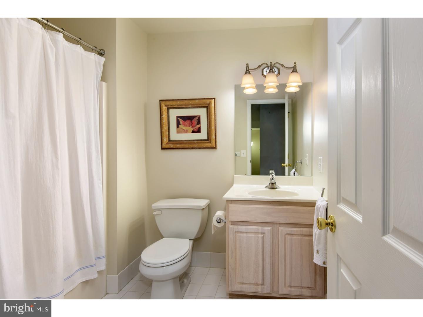 WILLOW MANOR - Residential