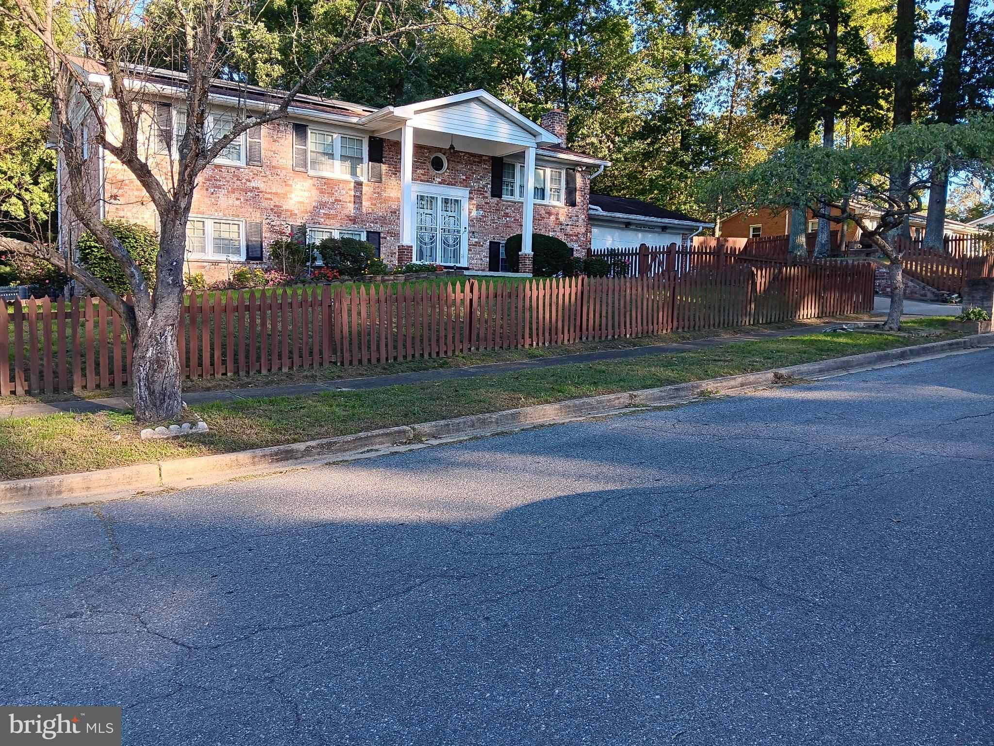 WOLVERTON PARK - Residential