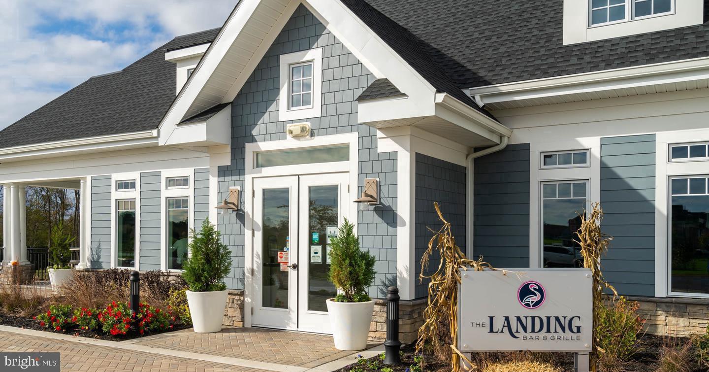 PLANTATION LAKES - Residential