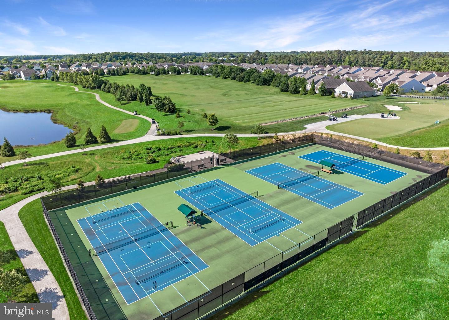 PLANTATION LAKES - Residential