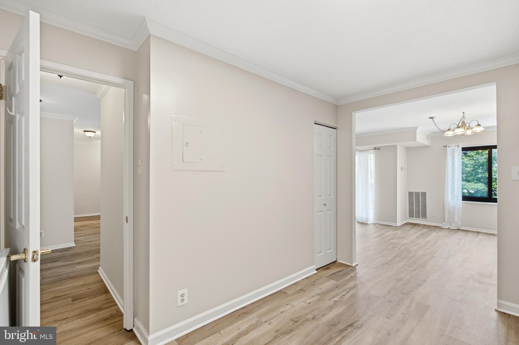 309 YOAKUM PARKWAY 406