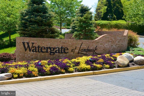 Photo of 309 Yoakum Pkwy #406, ALEXANDRIA, VA 22304 (MLS # VAAX2064406)