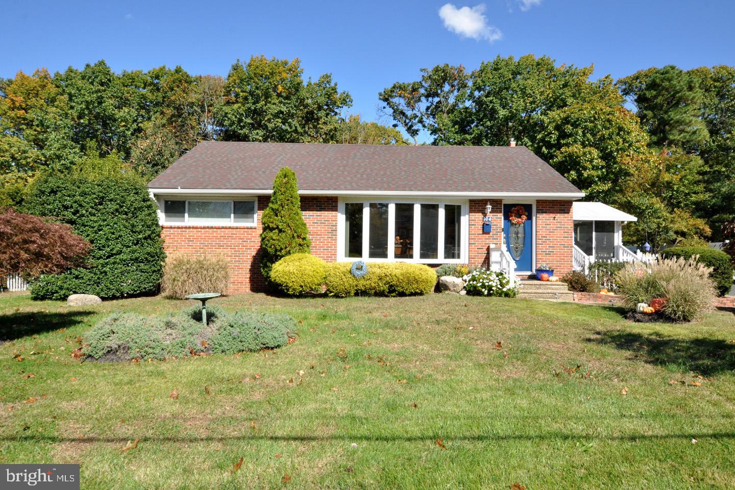 104 PARADISE DRIVE