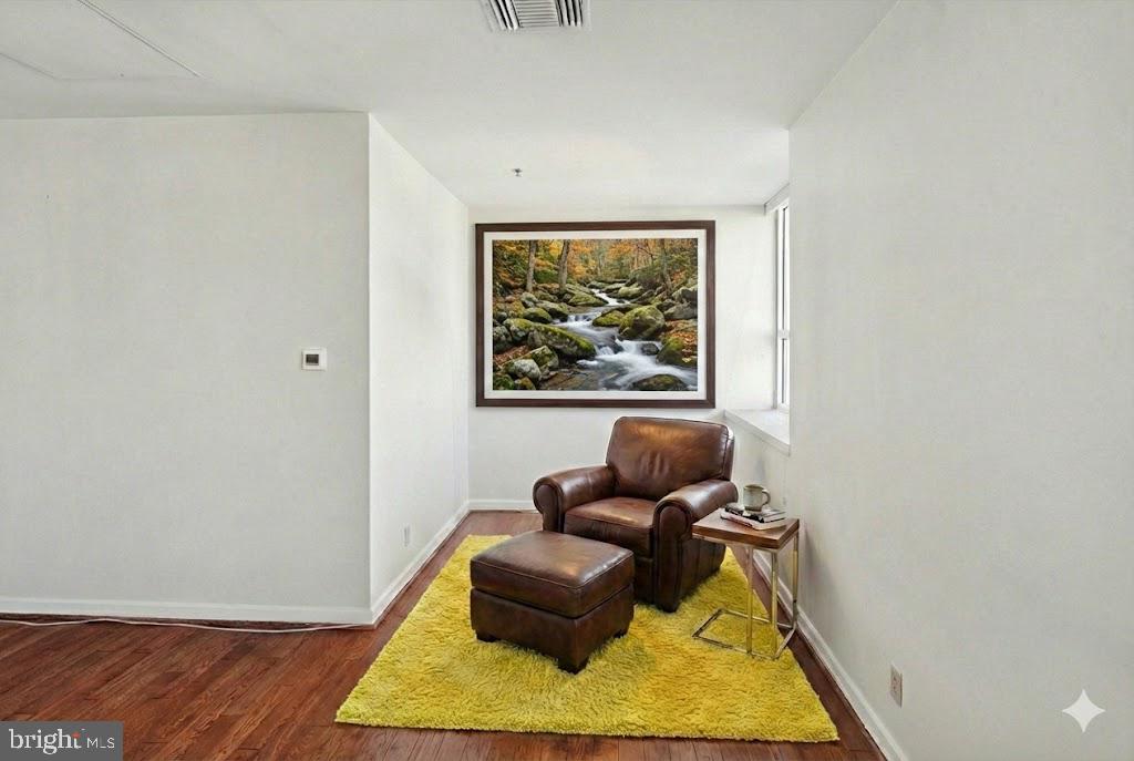 CHINATOWN - Residential