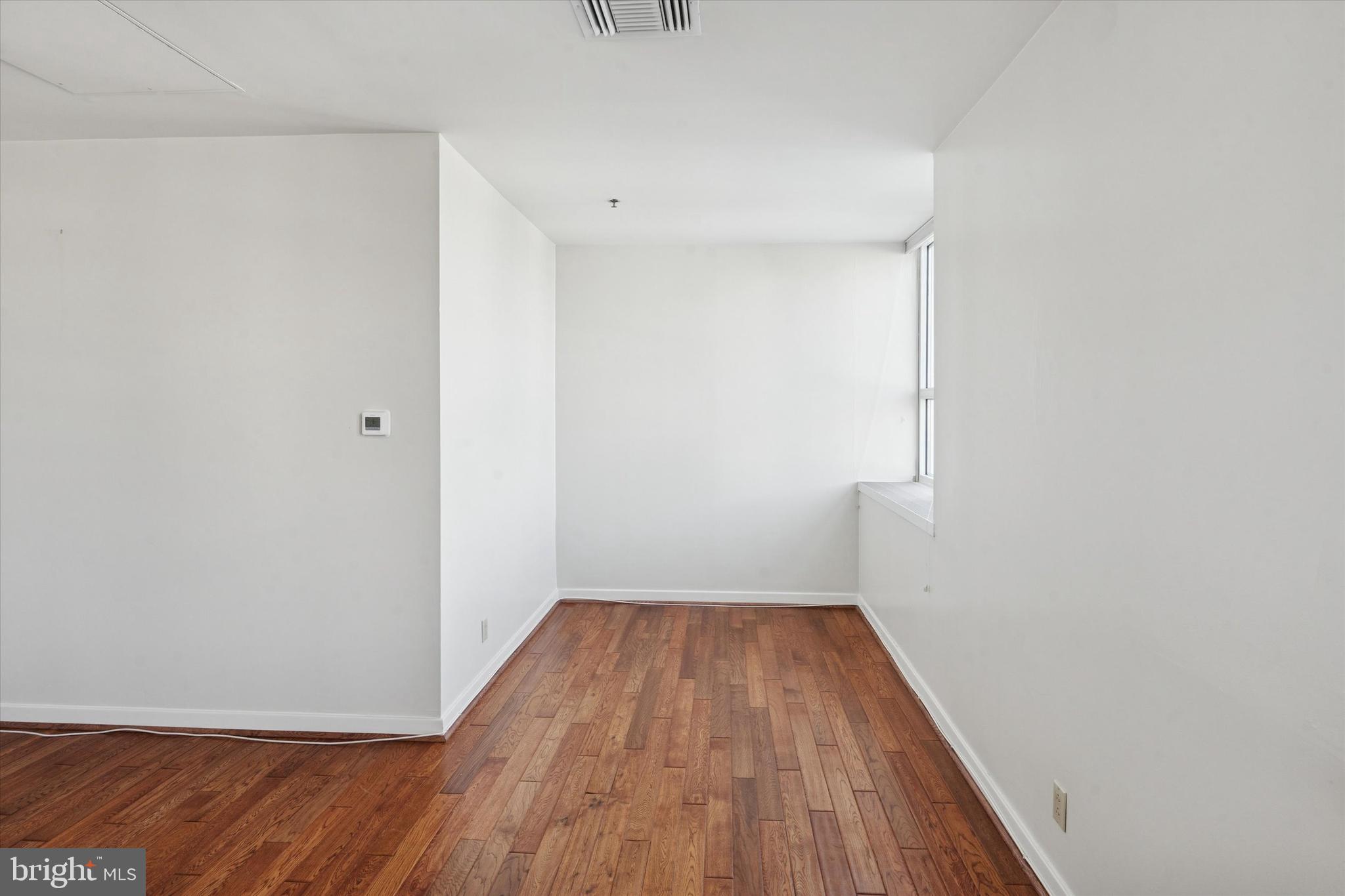 CHINATOWN - Residential