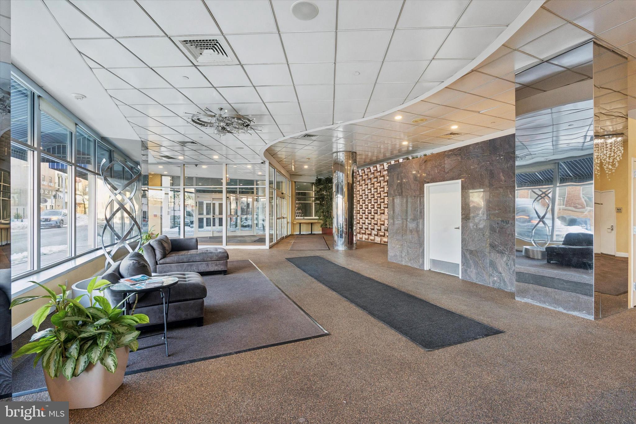 CHINATOWN - Residential