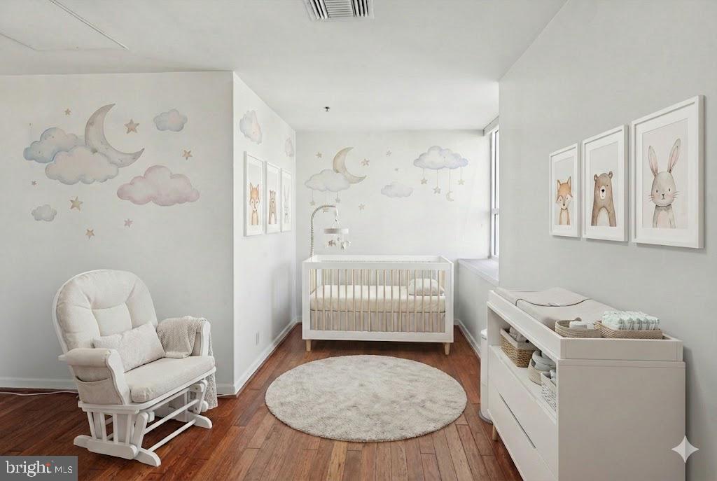 CHINATOWN - Residential