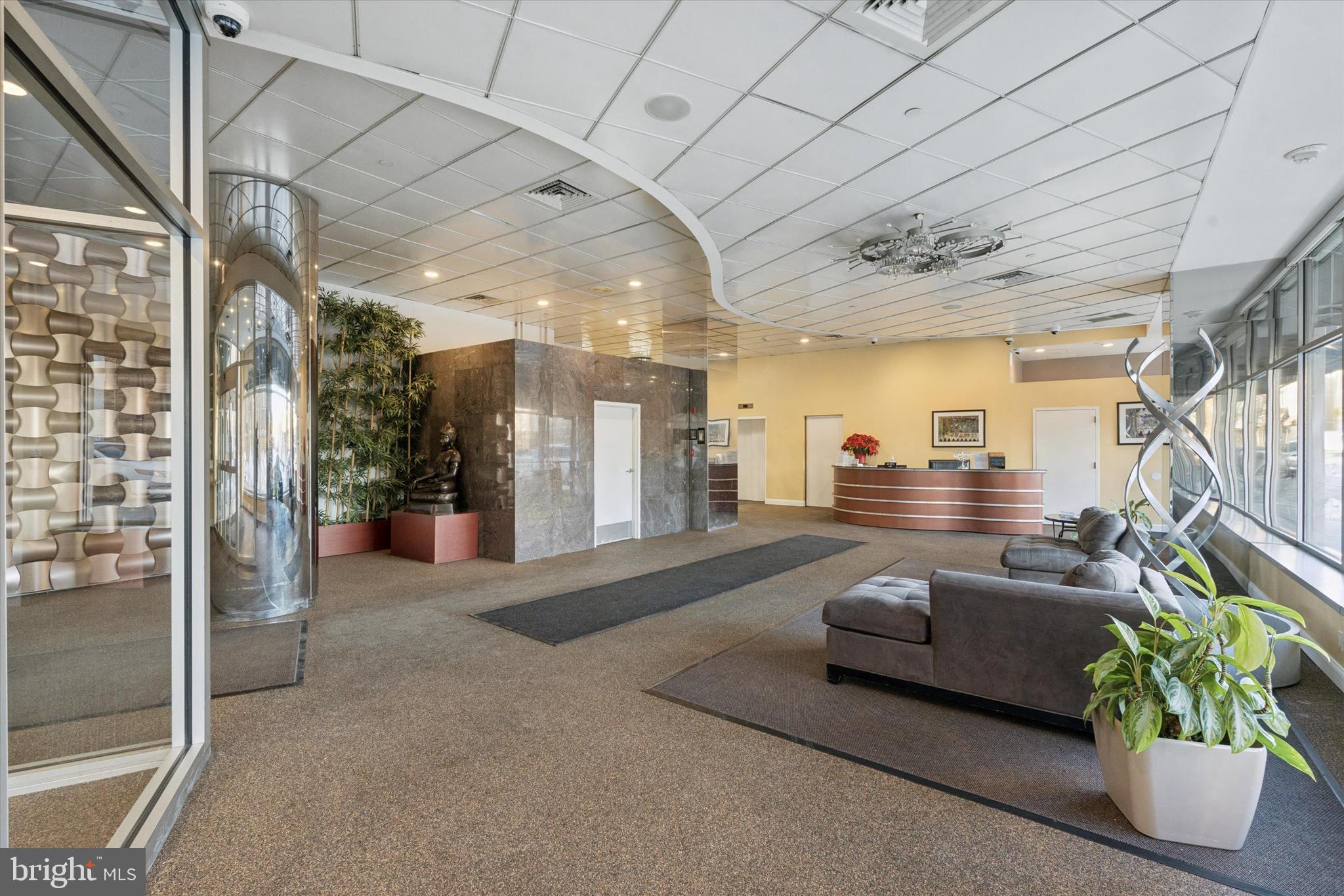 CHINATOWN - Residential