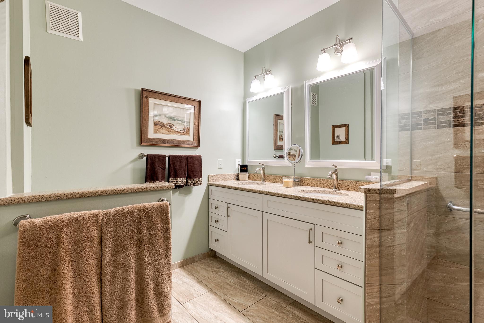 HIGH VIEW AT HUNT VALLEY - Residential