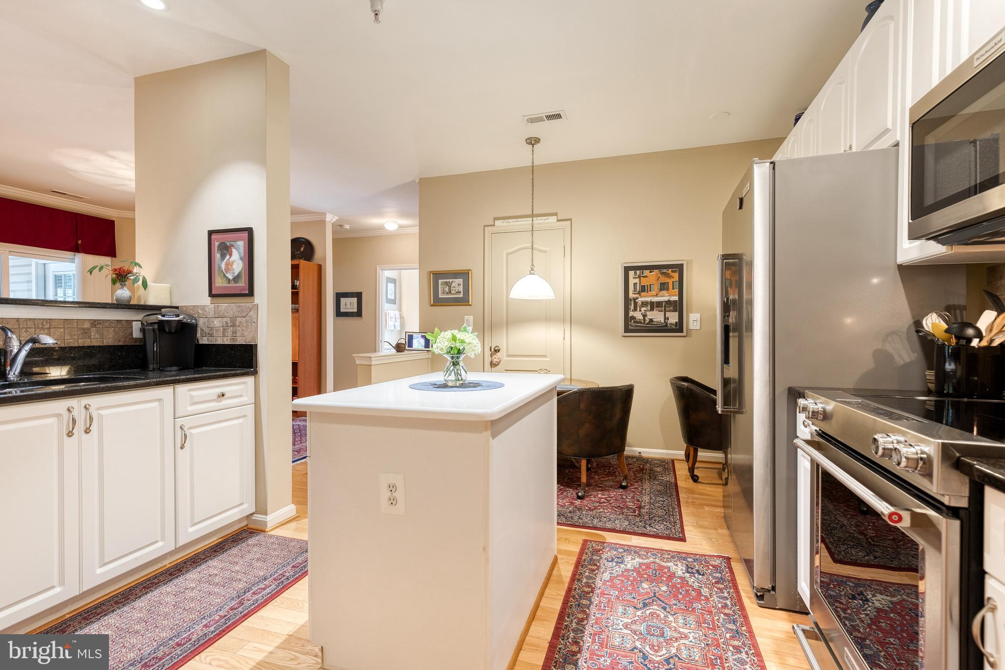 HIGH VIEW AT HUNT VALLEY - Residential