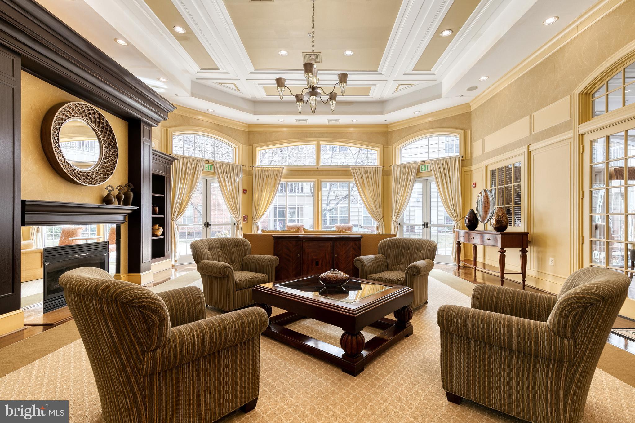 HIGH VIEW AT HUNT VALLEY - Residential