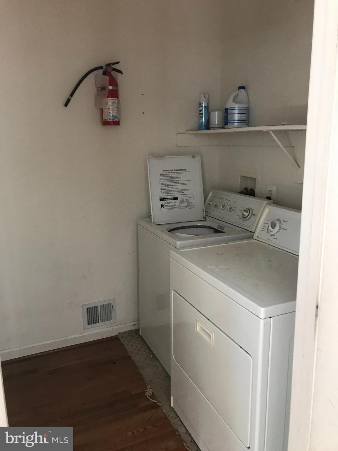 CLOPPERS MILL WEST - Residential Lease