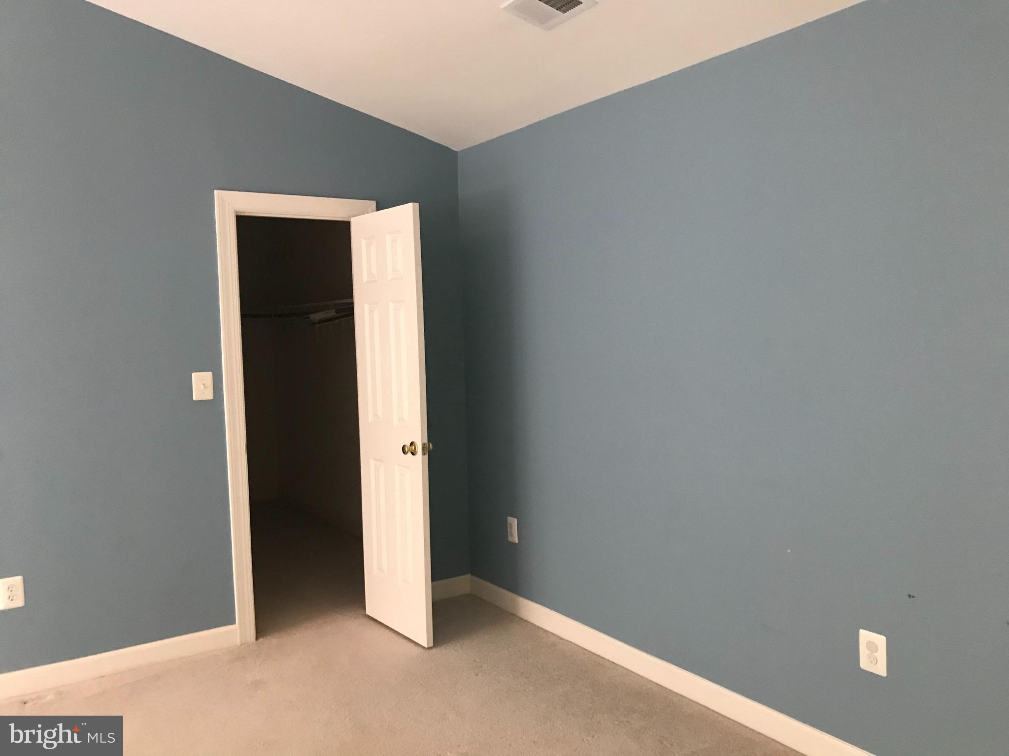 CLOPPERS MILL WEST - Residential Lease