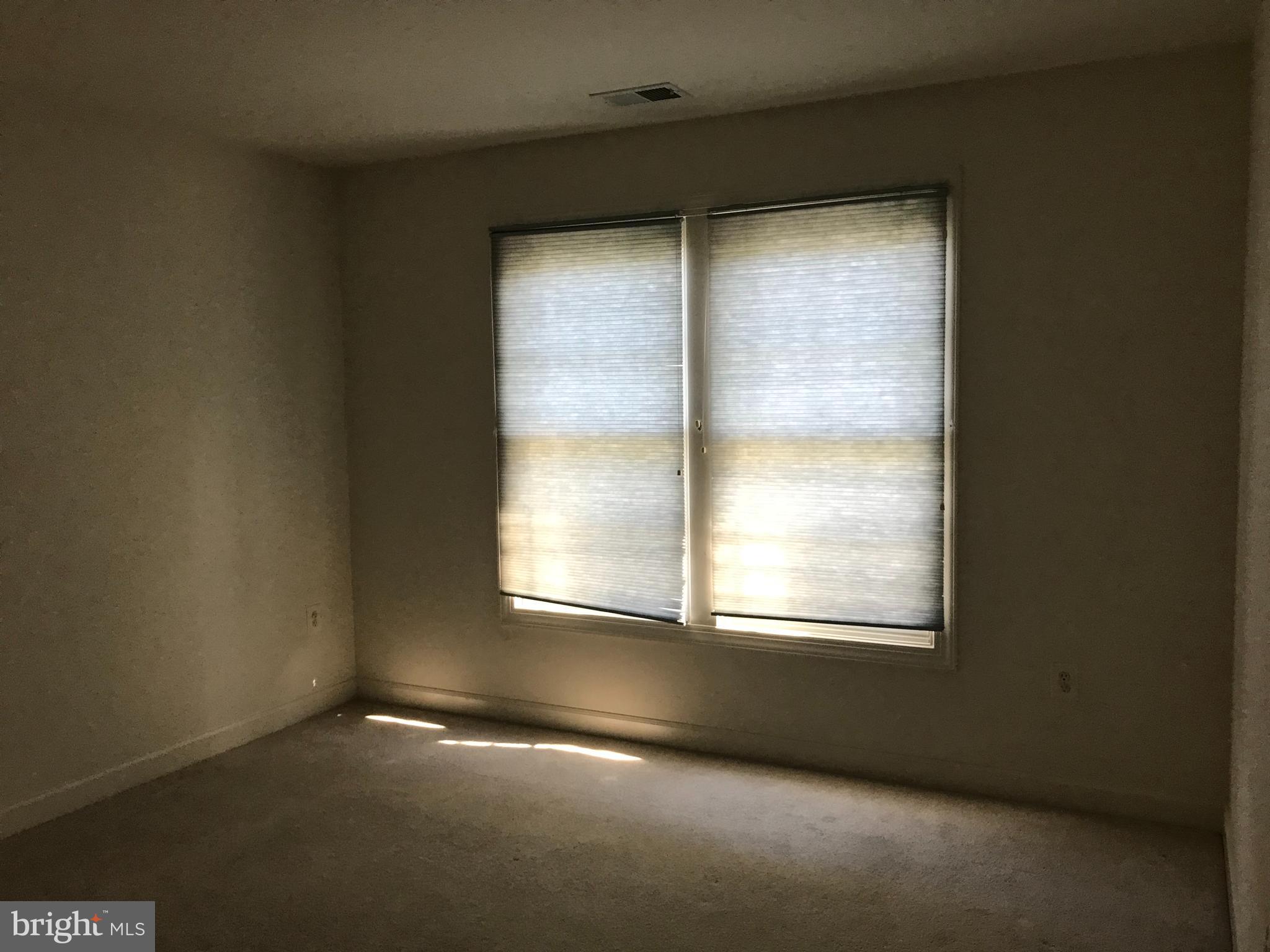 CLOPPERS MILL WEST - Residential Lease