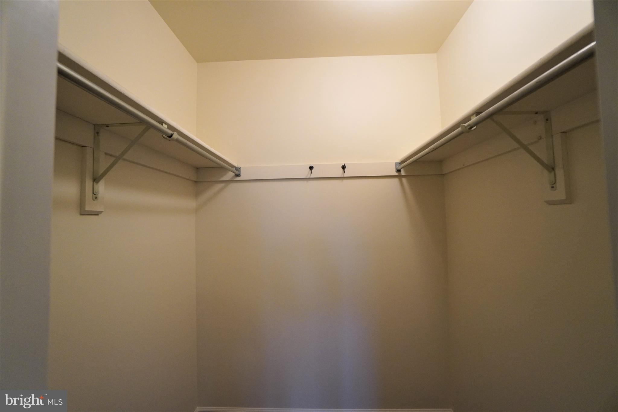 PINE CREST - Residential Lease