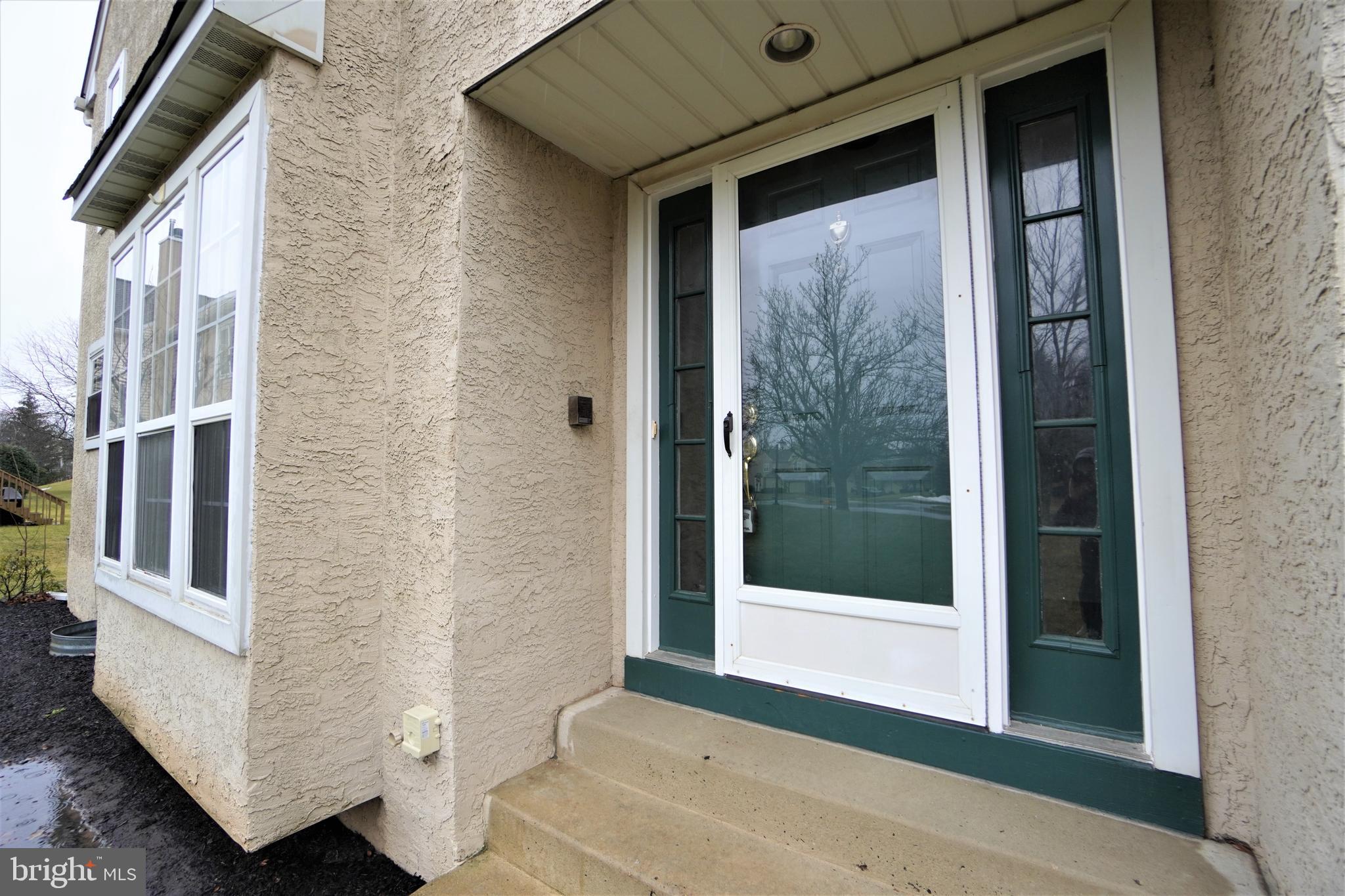 PINE CREST - Residential Lease