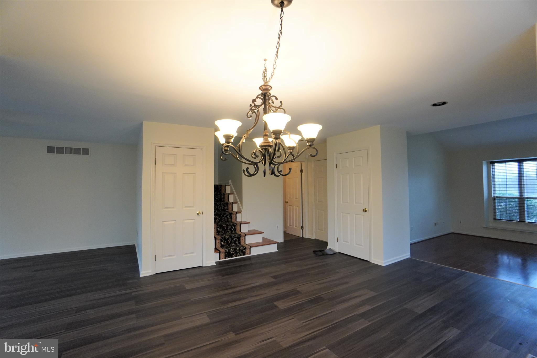 PINE CREST - Residential Lease