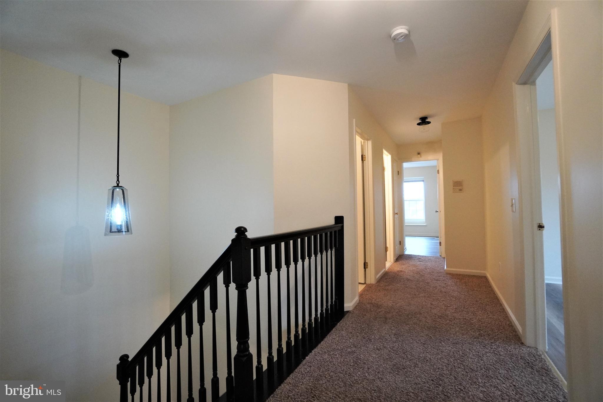 PINE CREST - Residential Lease