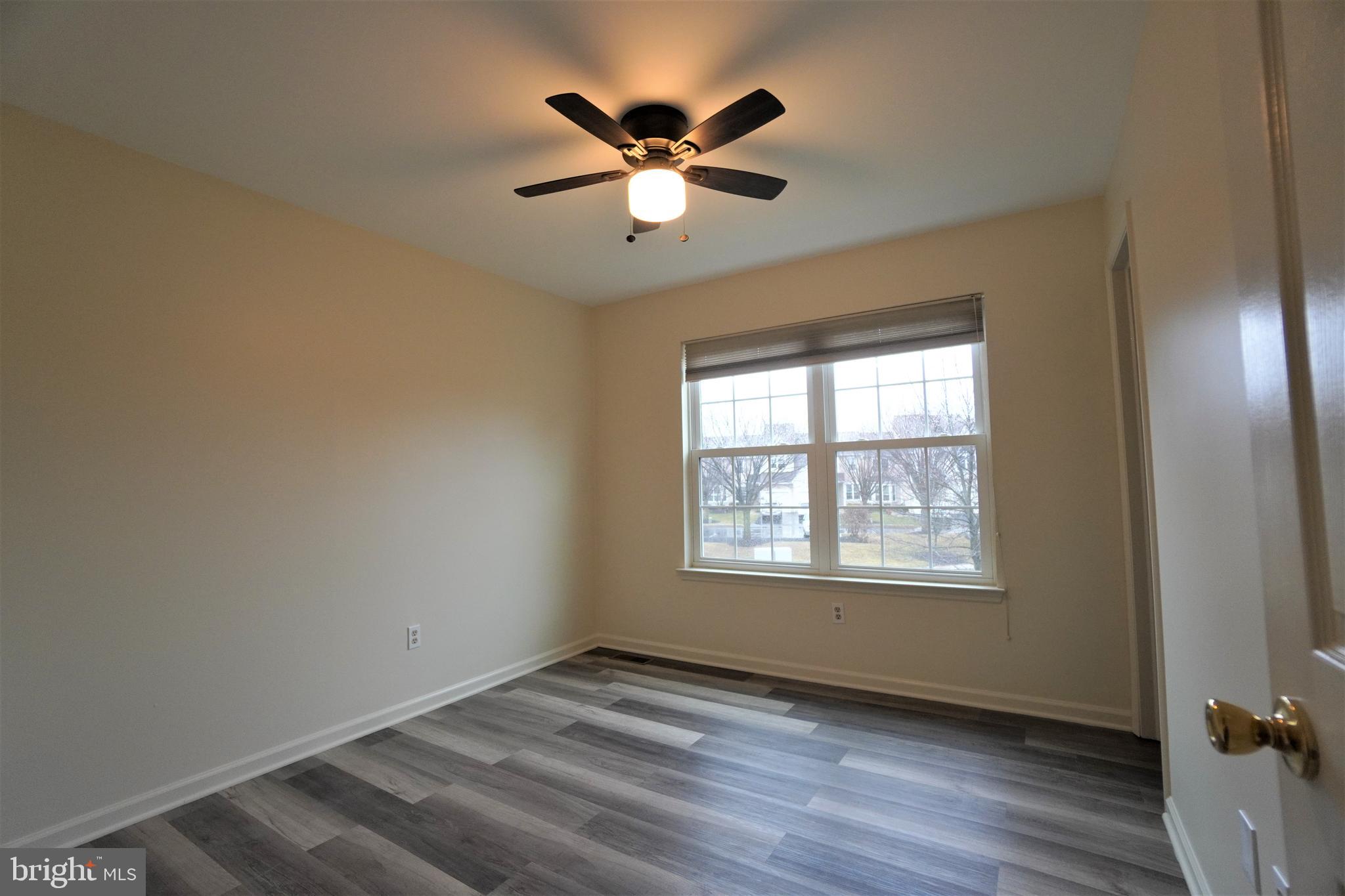 PINE CREST - Residential Lease