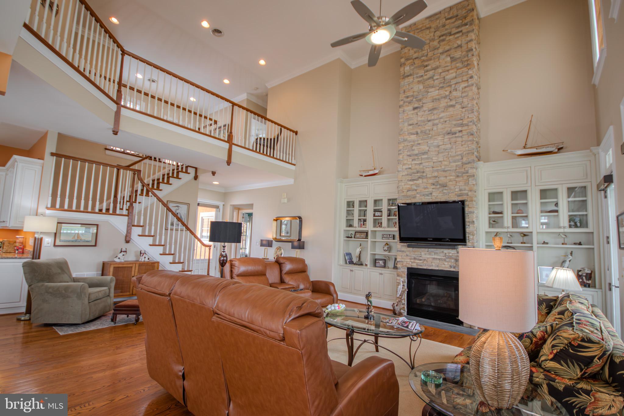 PENINSULA - Residential