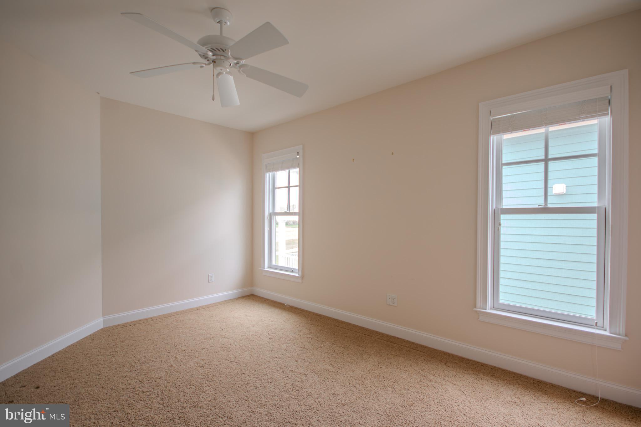 PENINSULA - Residential