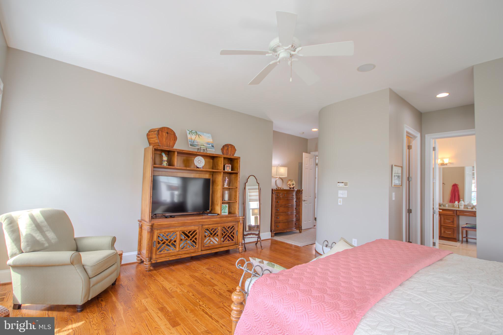 PENINSULA - Residential