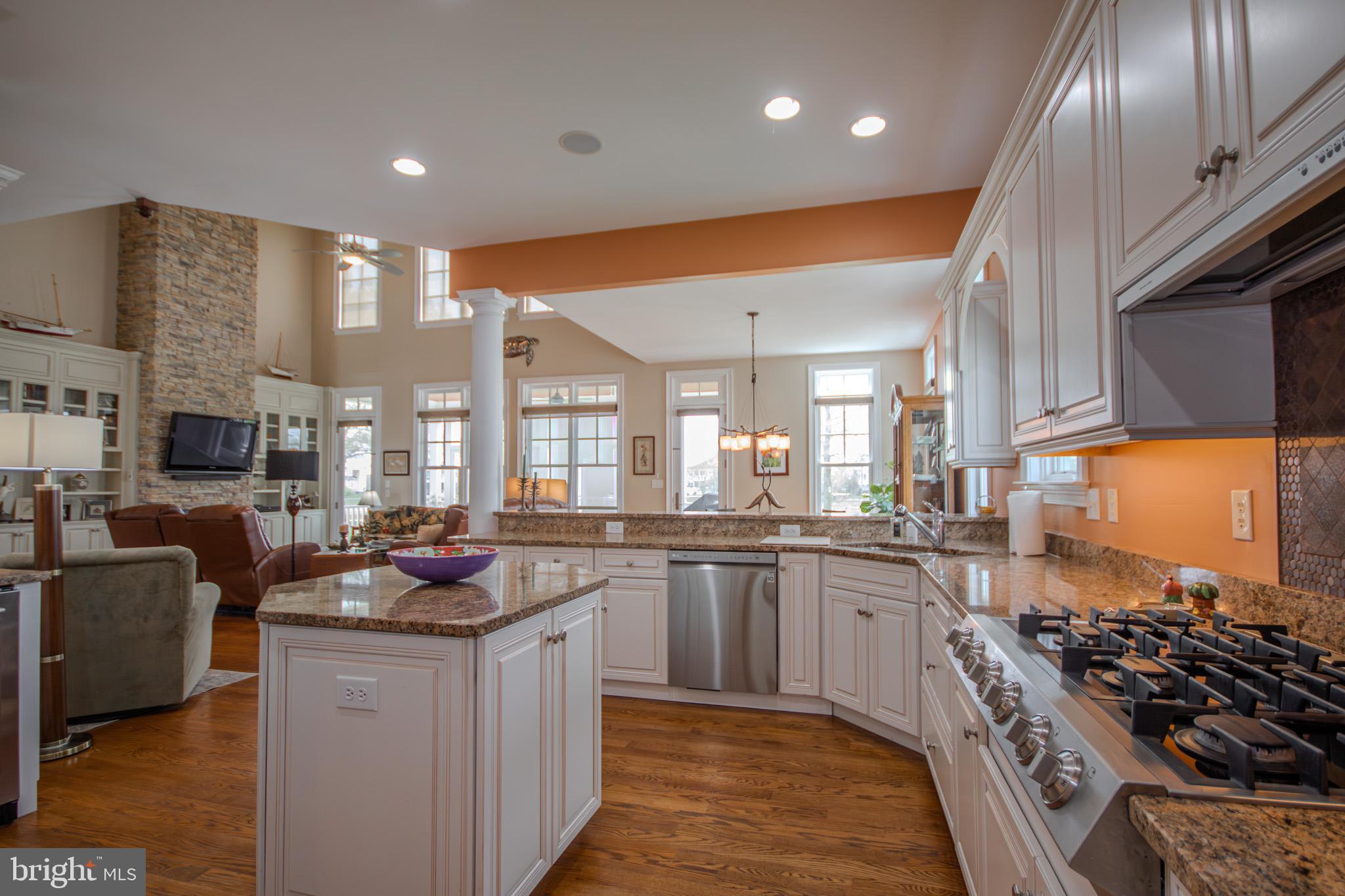 PENINSULA - Residential