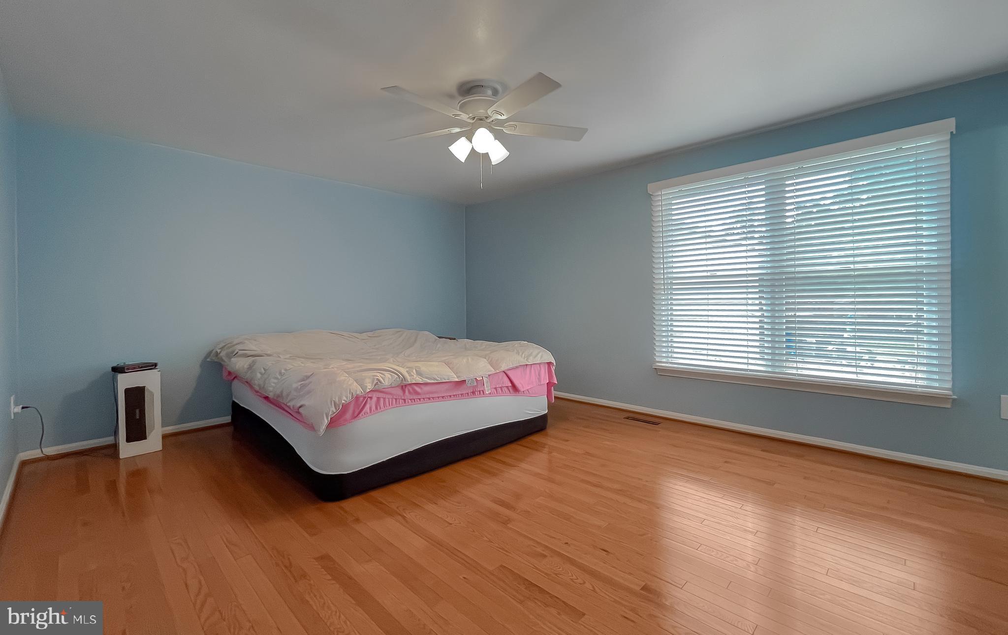 WHITE OAK VILLAGE - Residential