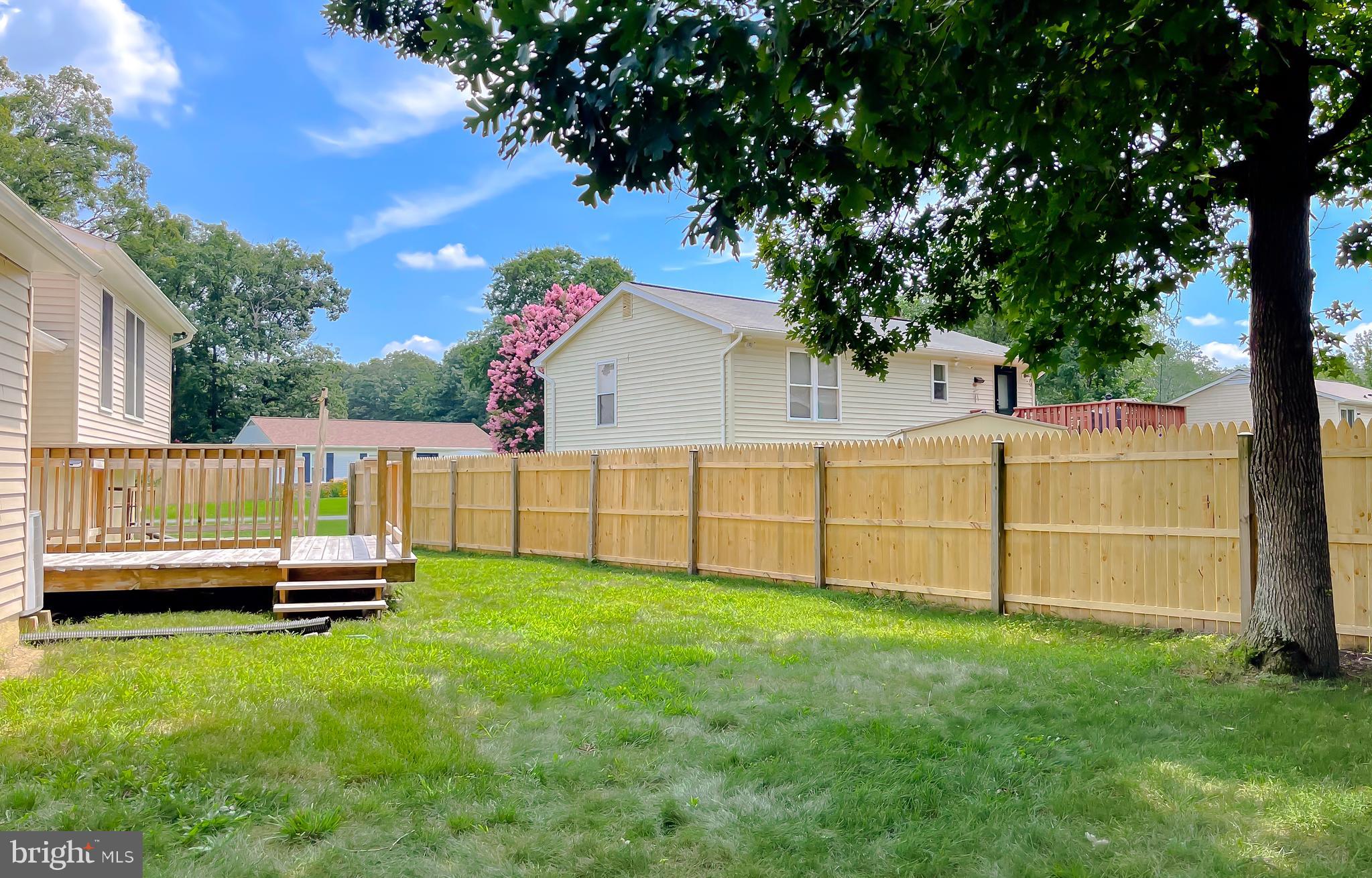 WHITE OAK VILLAGE - Residential