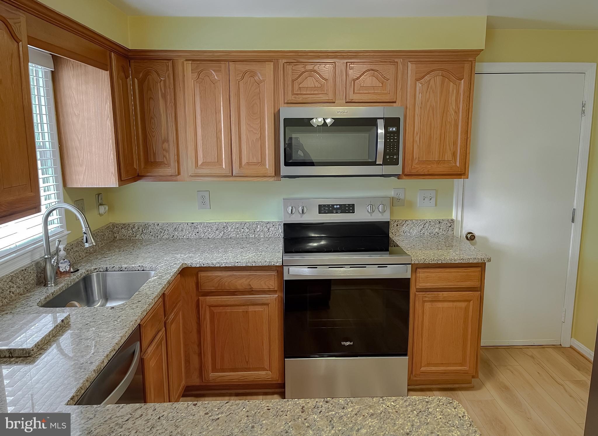 WHITE OAK VILLAGE - Residential