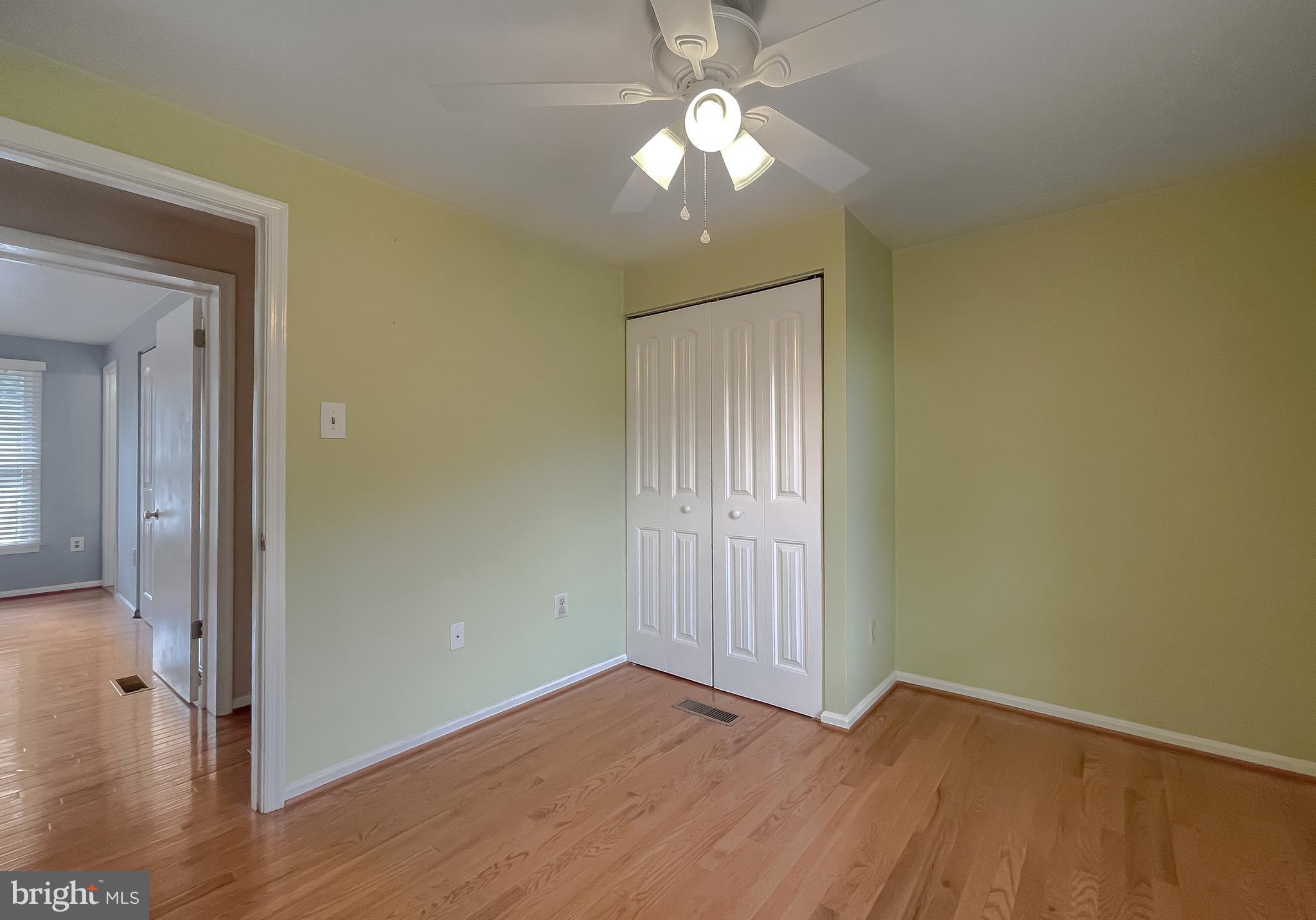 WHITE OAK VILLAGE - Residential