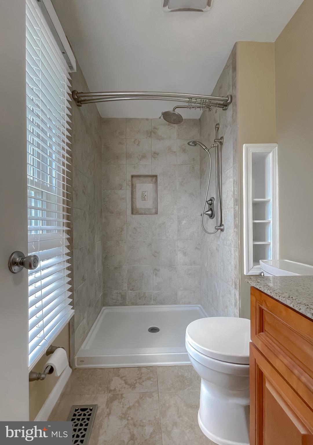 WHITE OAK VILLAGE - Residential