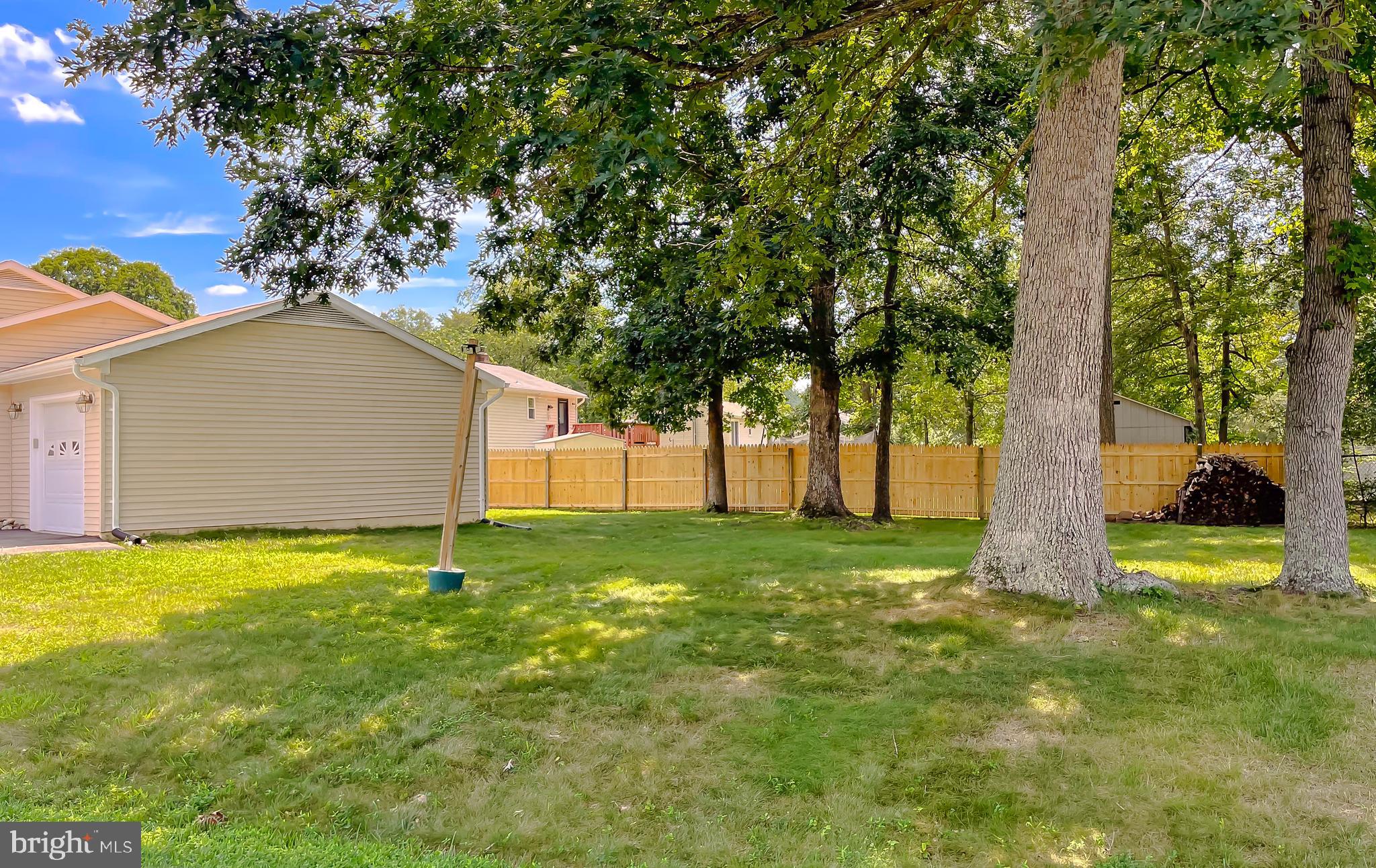 WHITE OAK VILLAGE - Residential