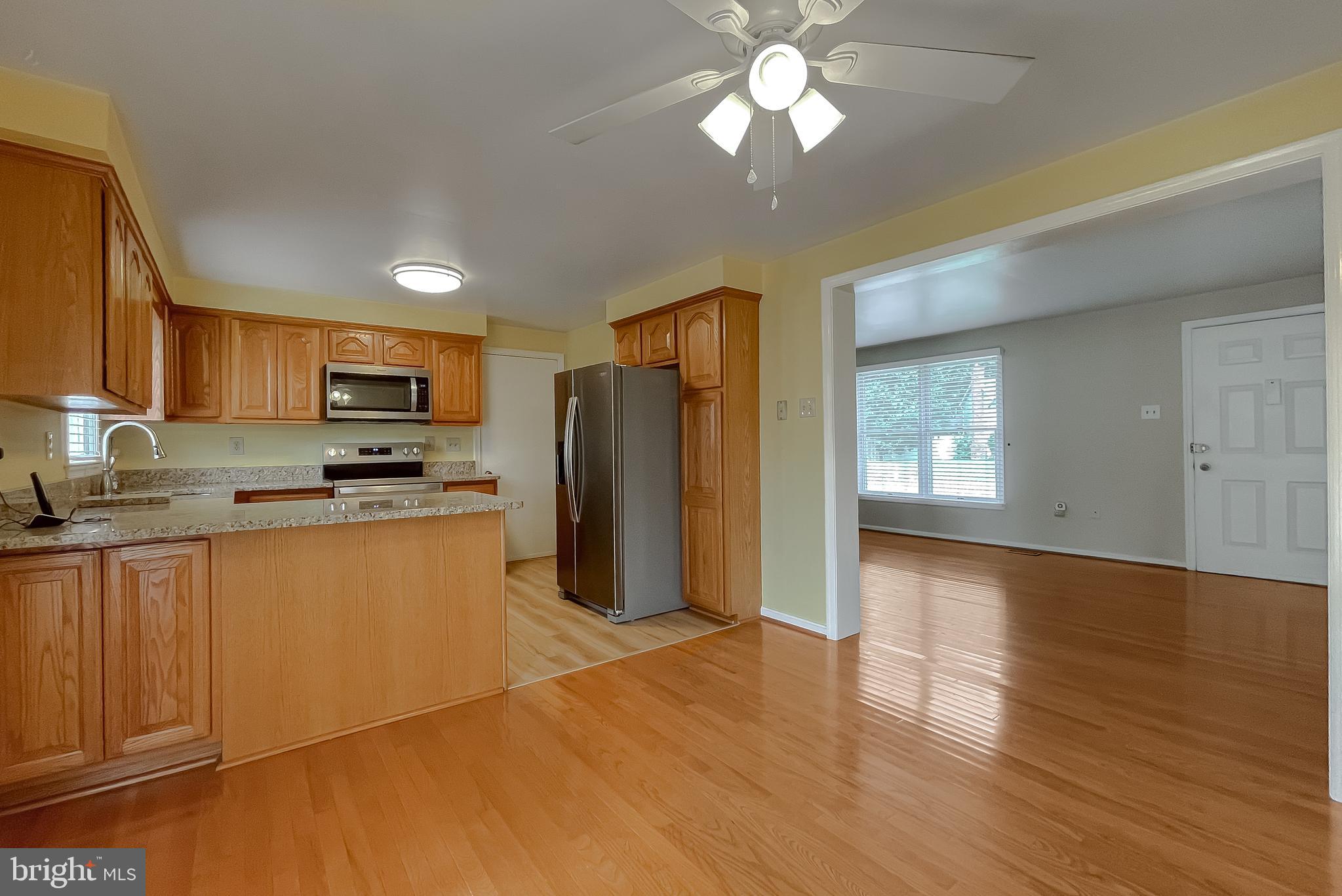 WHITE OAK VILLAGE - Residential