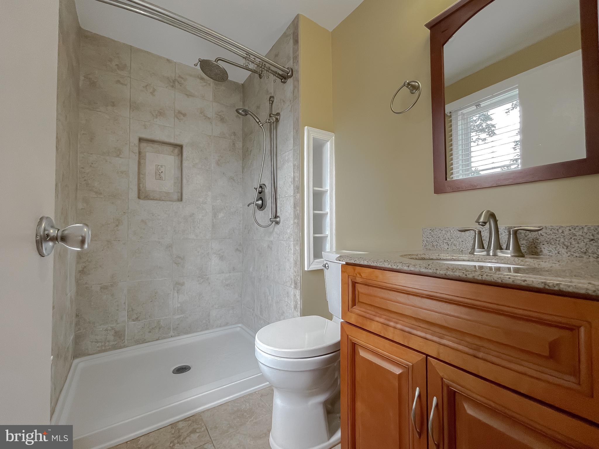 WHITE OAK VILLAGE - Residential