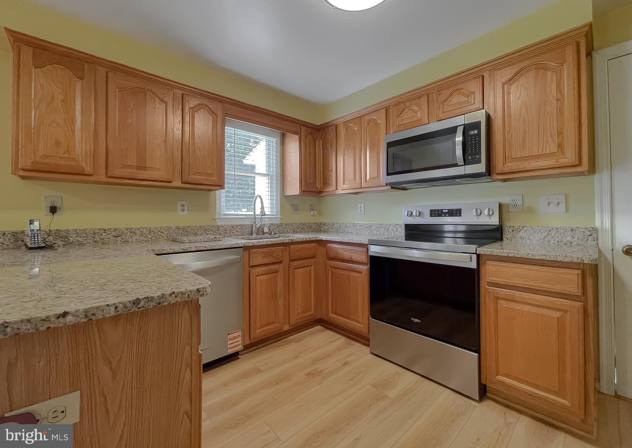 WHITE OAK VILLAGE - Residential