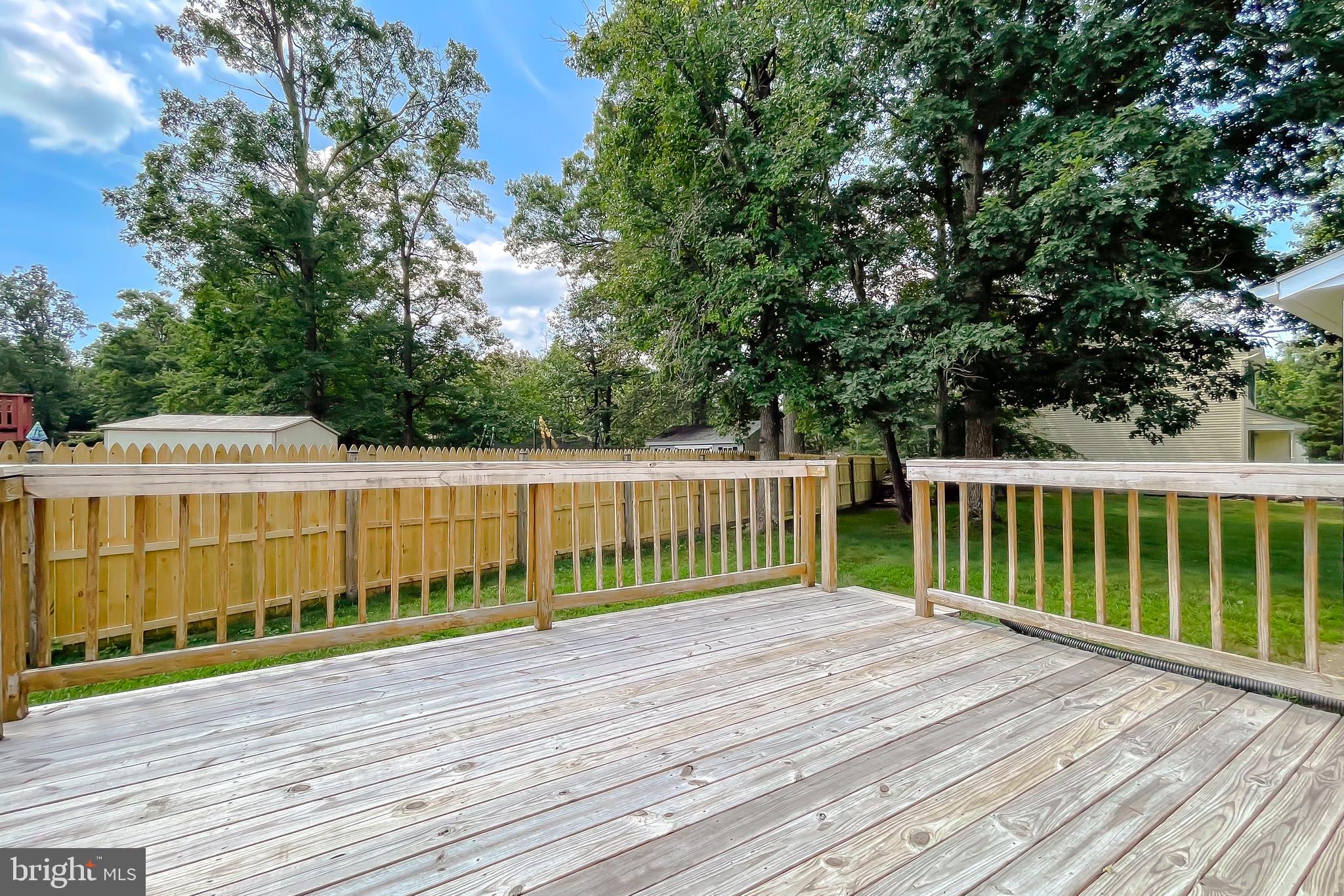 WHITE OAK VILLAGE - Residential