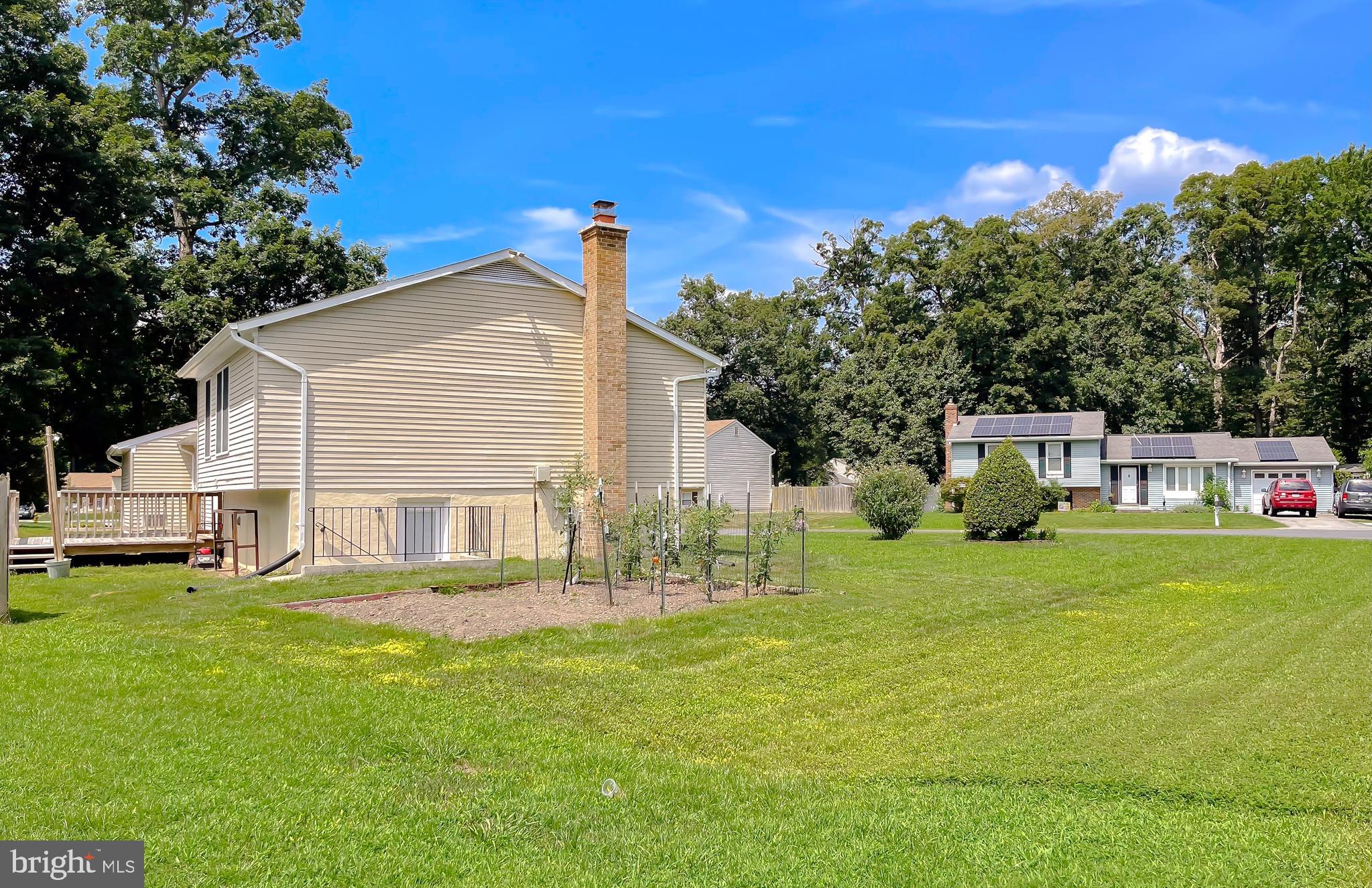 WHITE OAK VILLAGE - Residential