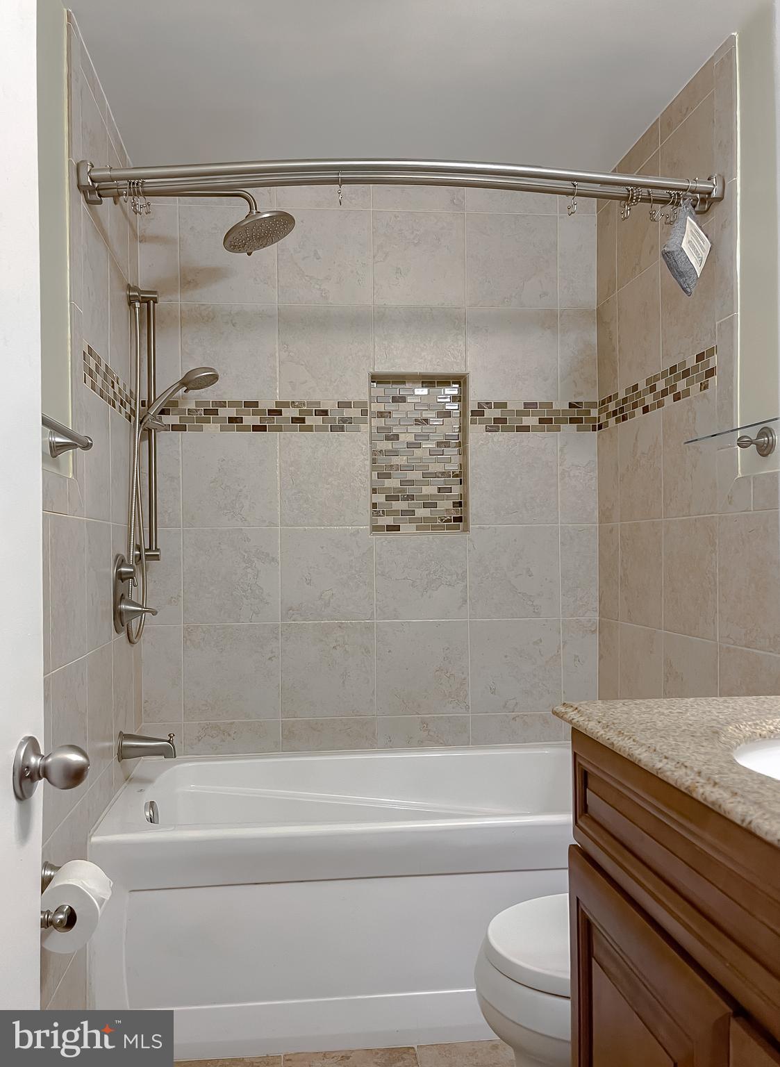 WHITE OAK VILLAGE - Residential