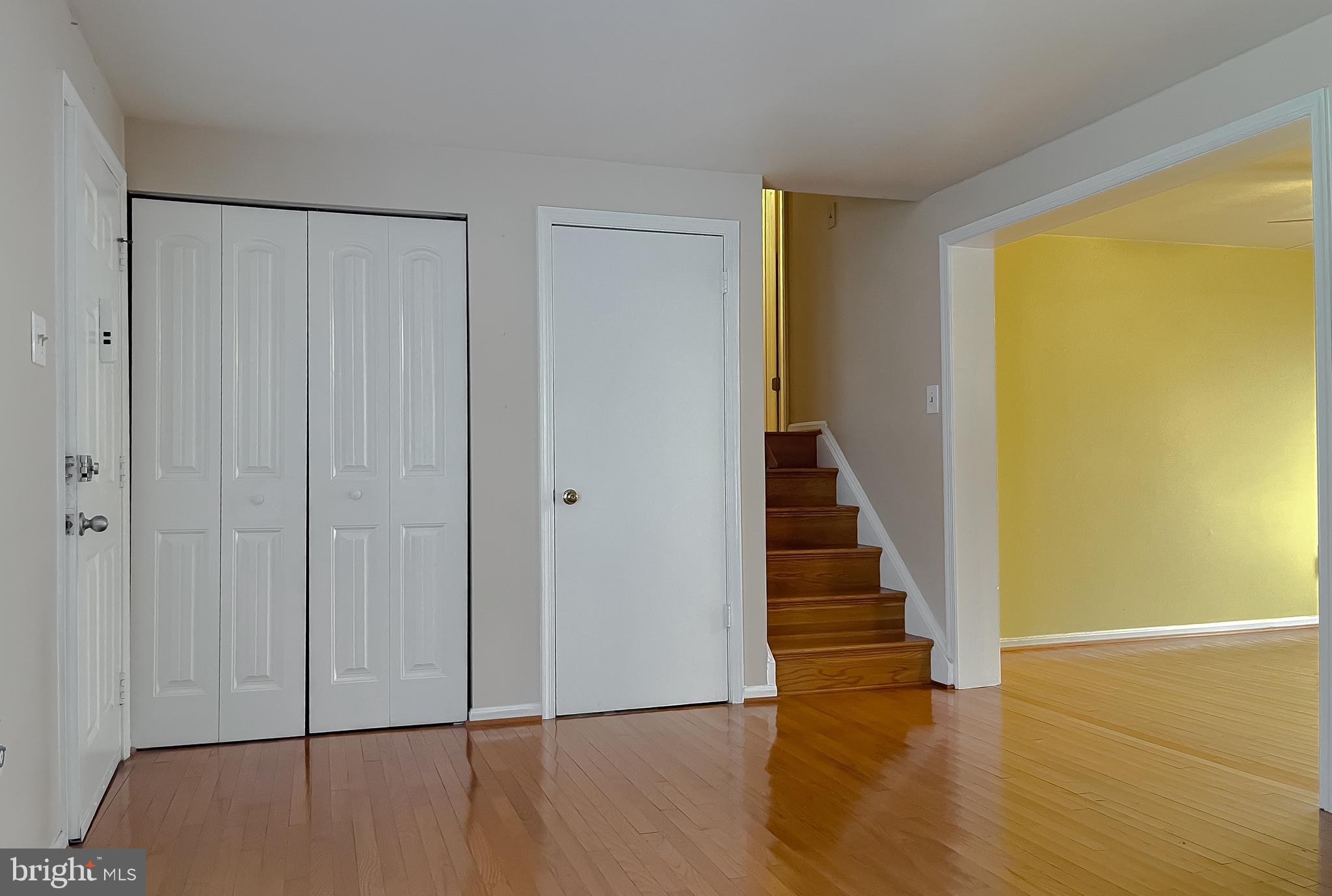 WHITE OAK VILLAGE - Residential