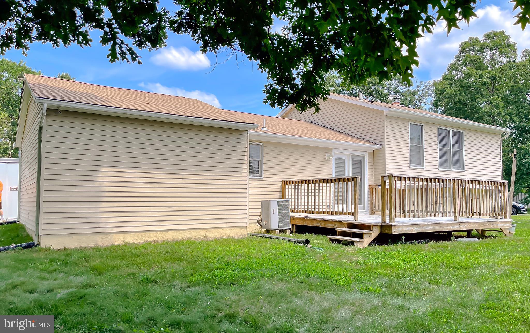 WHITE OAK VILLAGE - Residential